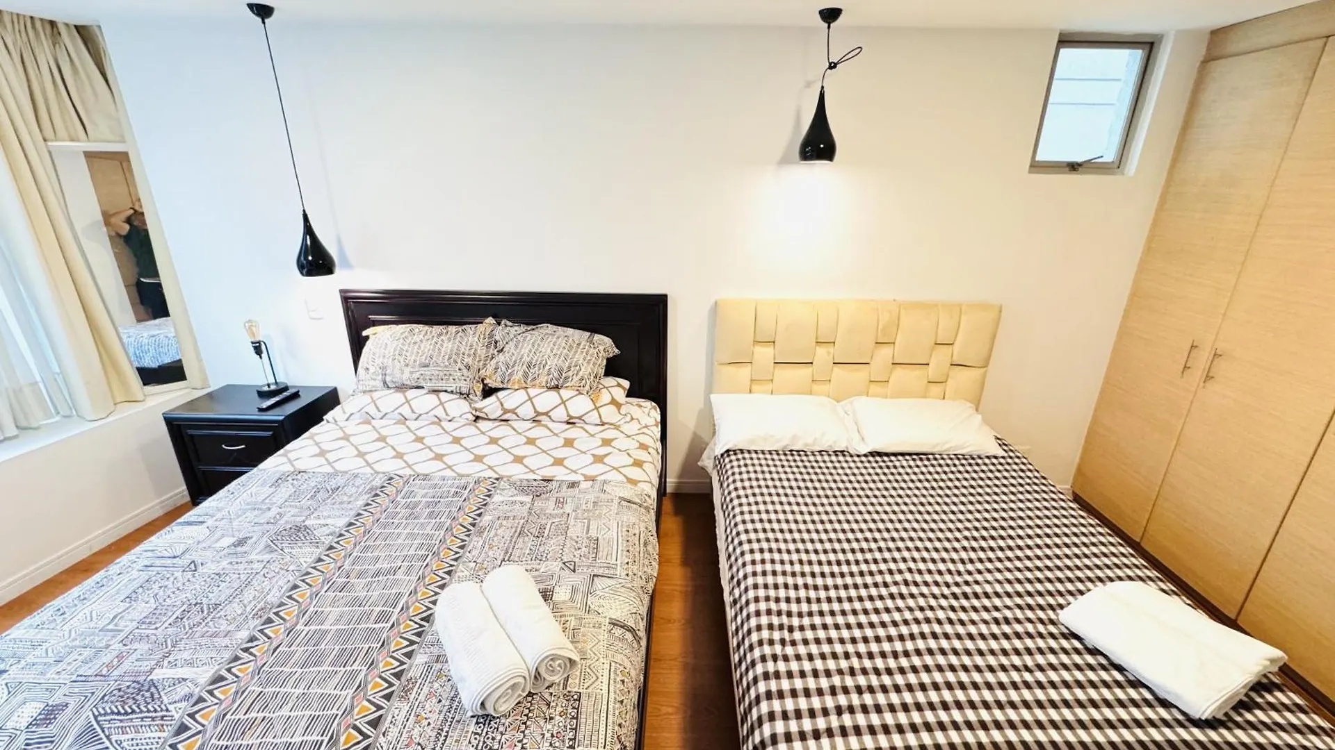 Departamento Amplio Para Familias, De Lujo 3 Habitaciones, 4 Banos, 6 Camas, 10 Personas, Wifi, 2 Parqueaderos Republica De El Salvador Plaza Kendo Quito Apartment
